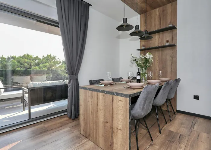 K3-penthouse With Sea View And Heated Pool *