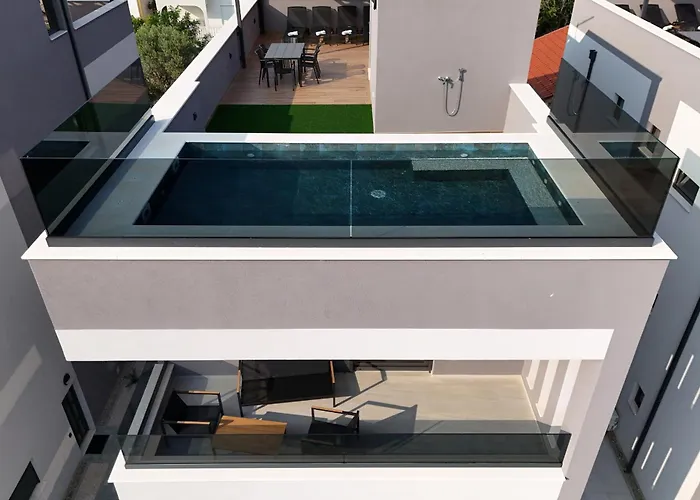 Appartamento K3-penthouse With Sea View And Heated Pool Vir