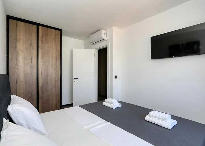 K3-penthouse With Sea View And Heated Pool