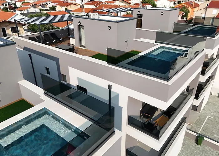 K3-penthouse With Sea View And Heated Pool Appartamento