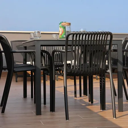Lejlighed K3-penthouse With Sea View And Heated Pool